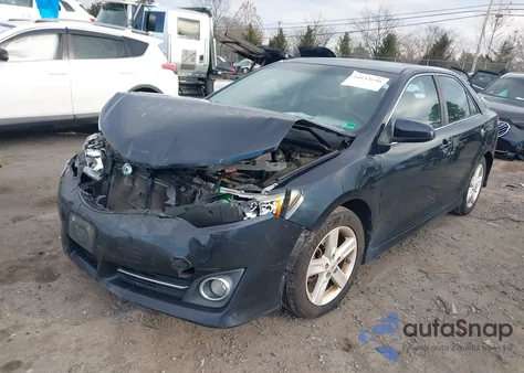 2012 Toyota Camry Se z USA, uszkodzony, nr VIN 4T1BF1FK6CU085604